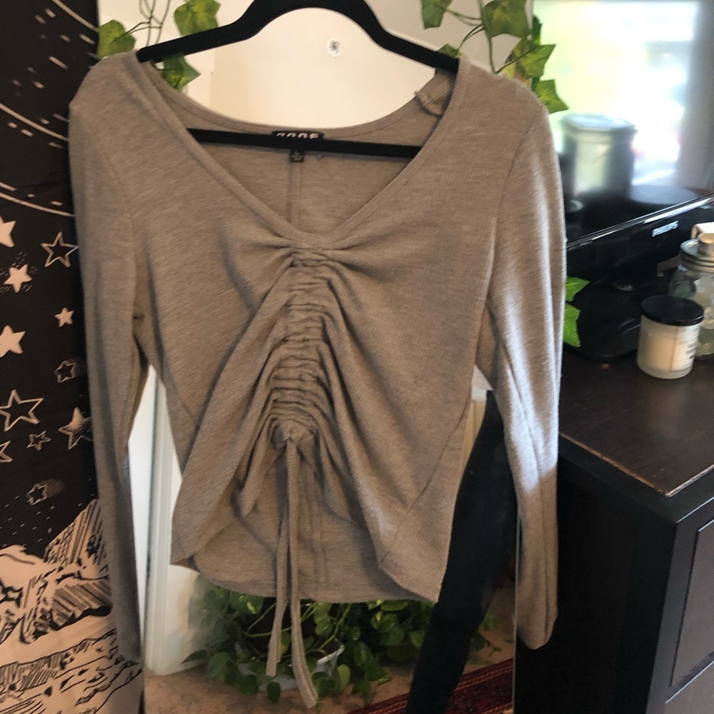 Grey long sleeve v neck crop top !! From JC Penny